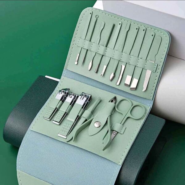 16 PCS Stainless Steel Nail Cutter Tool Set (Green)